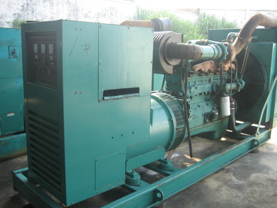 长岭租赁发电机- 发电机碳刷磨损的原因是什么