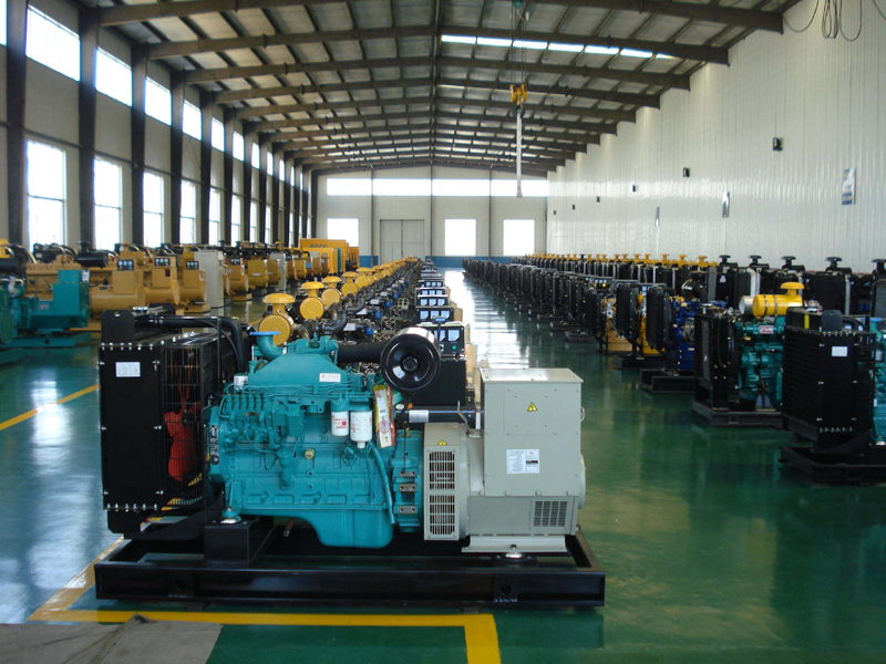 长岭租赁发电机-柴油发电机组冒蓝烟、冒黑烟、冒白烟故障分析