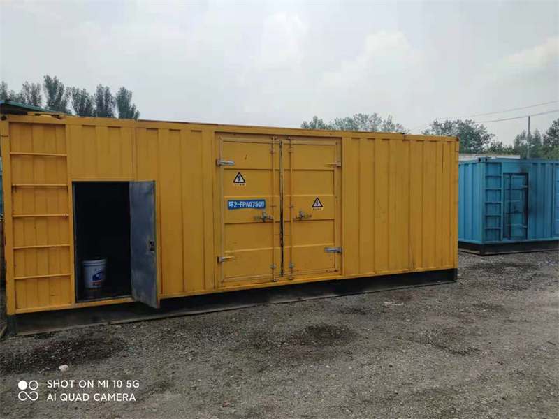 长岭200KW柴油发电机组需要配备什么型号的电缆线？