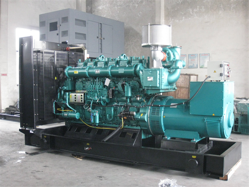 长岭200KW 柴油发电机的油耗是多少？