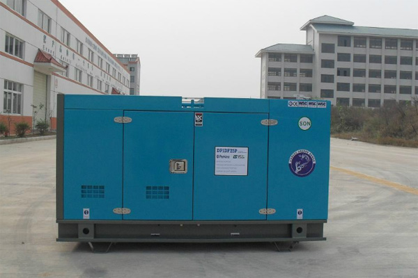 长岭发电机租赁发电机组的换季保养注意事项