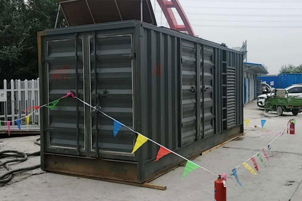 长岭发电机租赁空气滤清器多久更换一次？