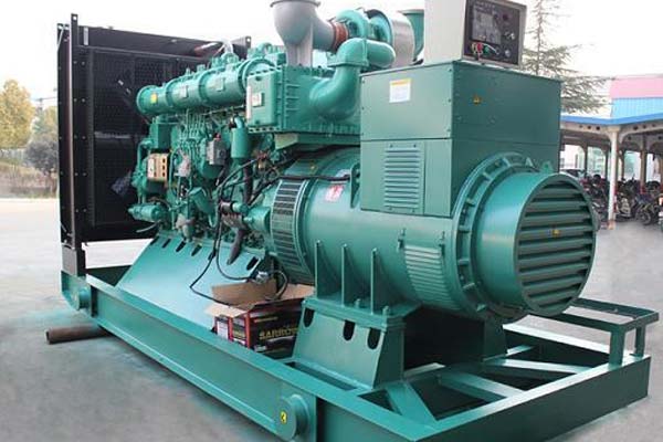 长岭工厂发电机应急发电中如何优化燃油储备管理？